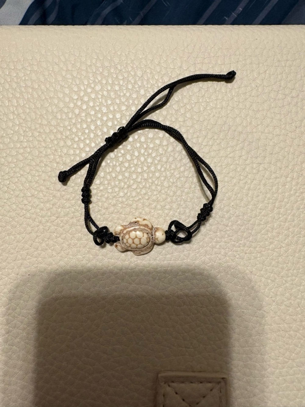 Handcrafted Turtle Cord Bracelet - Black and Cream